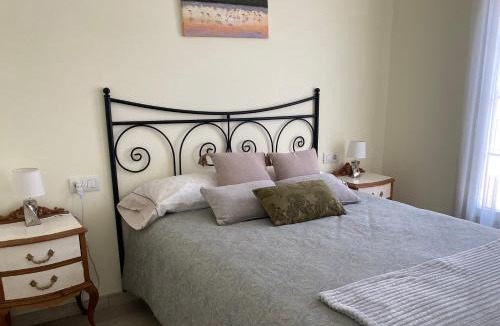La Senia House | Los tres castells