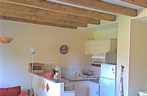 Saint-Saturnin-les-Avignon Cottage | Lovely 2 to 4 person rental, private pool 5000m2, 12km from Avignon