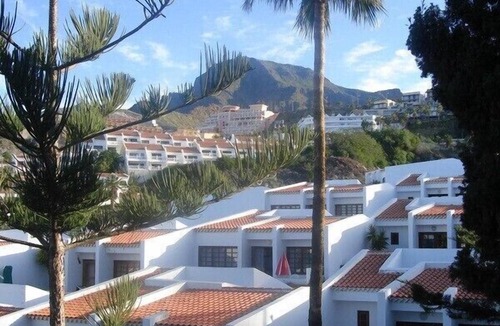 Costa Adeje Apartment | Lovely 2 bedroom apartments with sea view, air conditioning and Wi-Fi