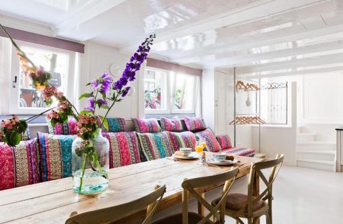 De Weteringschans House | Luna's Hideaway