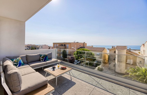 Carnon-Plage Apartment | Luxury brand new appartment 40 m away from a large sand beach