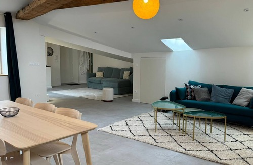 La Presqu'ile Apartment | LYON Bellecour quiet area near fabric museum - ideal for families