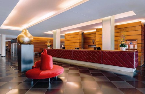 Stuttgart Hotel | MÖVENPICK Hotel Stuttgart Airport