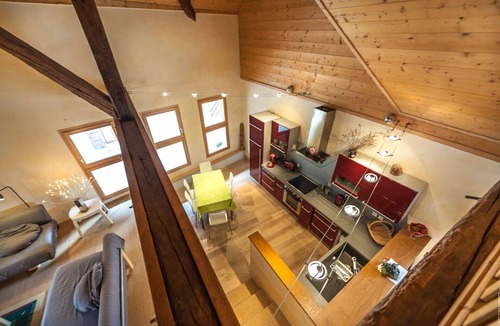 Duingt Apartment | Magnificent apartment, 656 feet from the lake of Annecy