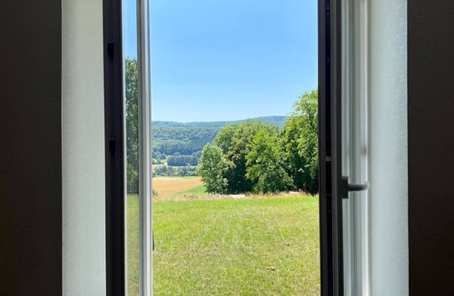 Savigna House | Maison de Campagne Rénovée Dans Village Calme et Agréable