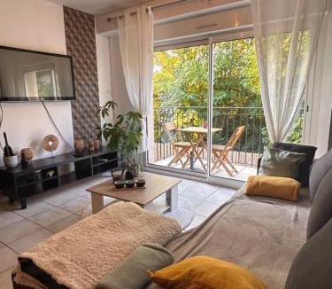 Saint-Michel-sur-Savasse Apartment | Maison cosy - Entre les deux collines