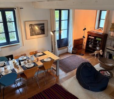 Etrembieres House | Maison de charme près de Genève, vue et terrasse - idéal familles!