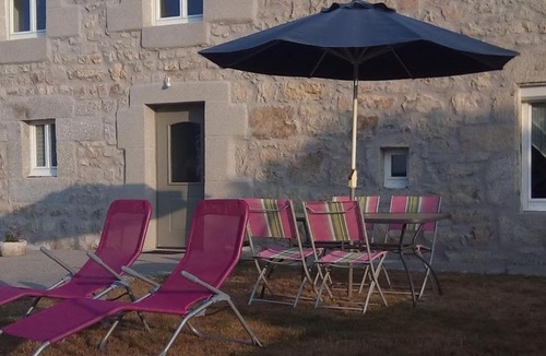Peyre-en-Aubrac House | Maison de Romagers