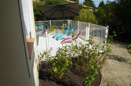 Bedarrides Villa | Maison tout confort avec piscine à Bedarrides