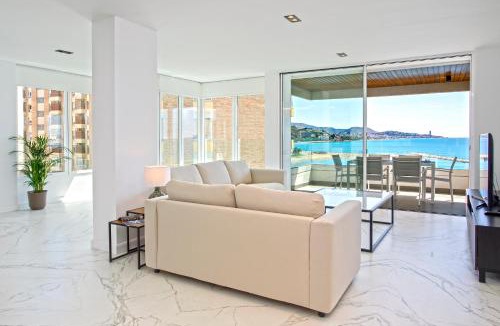 La Malagueta Apartment | Malagueta Luz by Renthas
