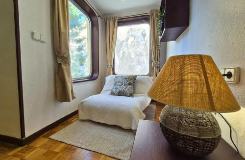Puebla de Trives Apartment | Manzaneda Natura Apartments T1 Vista Jardín