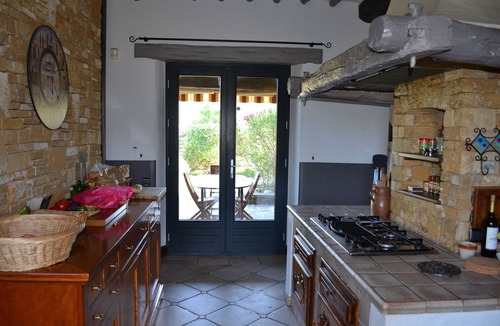 Les Vans Villa | Mas with swimming pool in the village of Les Vans in Southern Ardèche