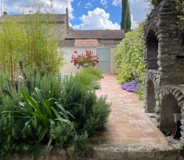 St.-Remy-de-Provence House | Mazet avec piscine, parking et clim dans le centre
