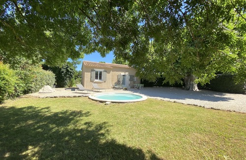 St.-Remy-de-Provence Cottage | Mazet provencal with pool in Saint Remy de Provence