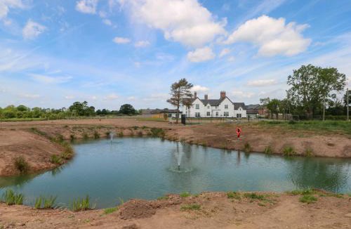 Whitchurch House | Meadow Manor And Spa