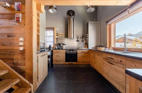 Megeve Ski Chalet | Megeve-Rochebrune Chalet(Ski Direct In and OUT) with outdoor jacuzzieur 10 pers