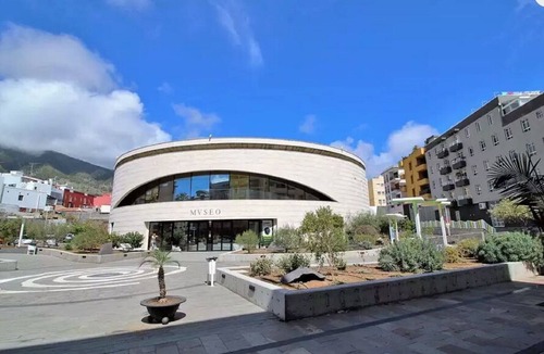 Los Llanos Apartment | Miguelangelo large family apartment.