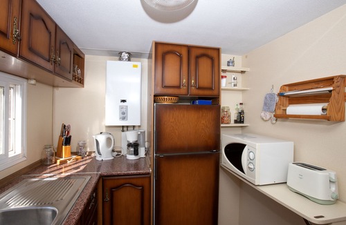 Mutxamel Resort | Mobile home with beautiful garden