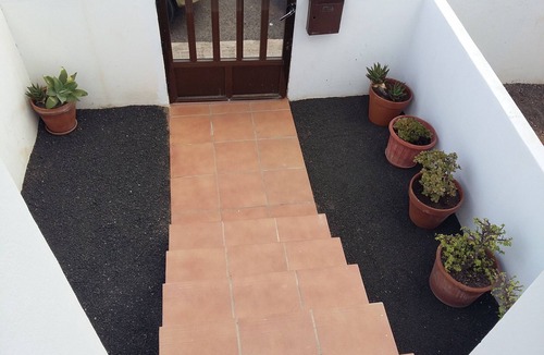 Playa Honda House | Modern apartment 50 meters from the beach of Playa honda, free Wi-Fi,