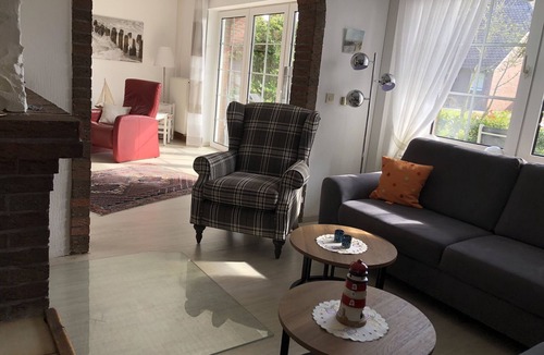 Westeraccumersiel House | Modern, large 4 star house w/sauna and fireplace - 800m to the North Sea shore