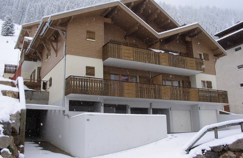 Chatel Apartment | Modern Luxury Apartment in Châtel, only 150m from Lifts and Resort Centre.