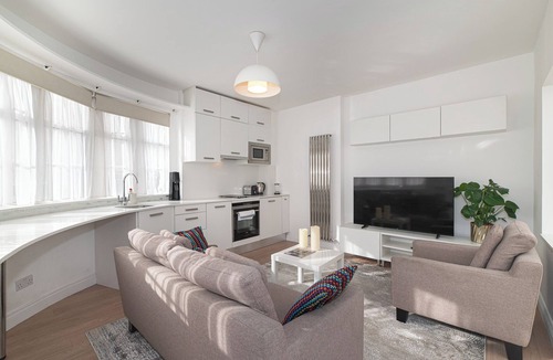 Knightsbridge and Belgravia Apartment | Modern Split-Level flat, South Kensington, London - Pass the Keys
