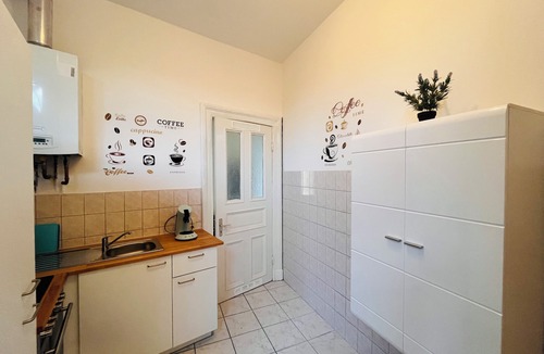 Saint Pauli Apartment | More St. Pauli is hardly possible! Reeperbahn, Beatles Platz and Gr. Freedom