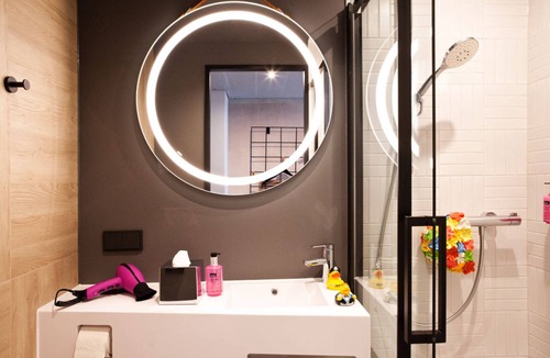 Rust Hotel | MOXY Rust