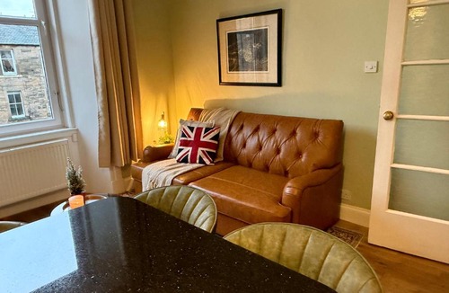 Ellemford Apartment | Murrayfield Spacious 2-bedroom apartment