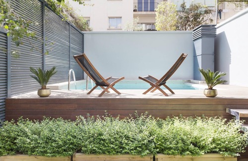 Sant Gervasi Apartment | My Space Barcelona: 2 Apartments with Private Pool in Sant Gervasi for 20 people