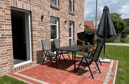 Neu Hauen Apartment | Nagelneue Hundefreundliche Erdgeschosswohnung in Greetsiel!