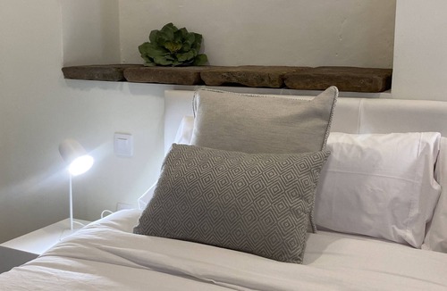 Historical Center Apartment | Nava Suites - Junior Suite with 1 bedroom for 2 in the center of La Laguna.