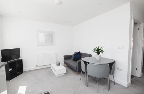 Didcot House | NEW 2BD Pontac Flat in the Heart of Didcot