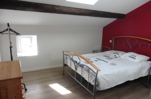 Saint-Martin-Belle-Roche Apartment | New apartment in stone house near A6 exit