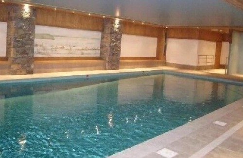 Cohennoz Apartment | Nice Apartment 6 people with SWIMMING POOL. Large balcony. Car garage