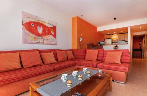 Mas Pinell Apartment | Nice apartment for 4 people with WIFI, A/C, pool, TV and patio