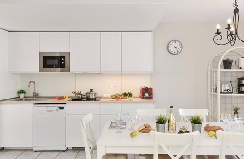 Pasito Blanco Apartment | Nice apartment for 4 guests with A/C, pool, WIFI, TV, terrace and pets allowed