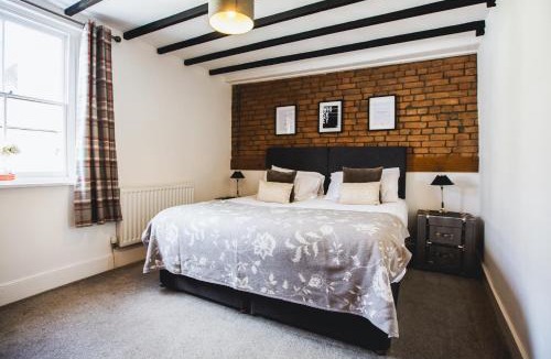 Chepstow Bed & Breakfast | No.8 Accommodation