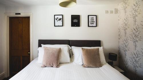 Chepstow Bed & Breakfast | No.8 Accommodation