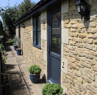 Corsham Bed & Breakfast | Norbin Farm