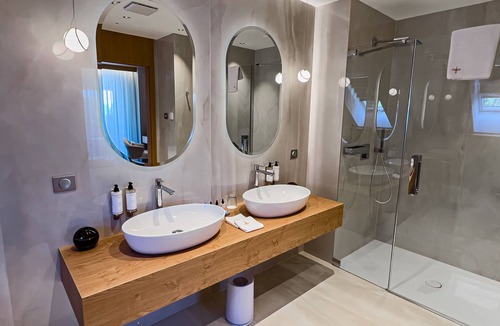 Svabhegy Hotel | Normafa Hotel