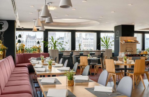 Vizivaros Hotel | Novotel Budapest Danube