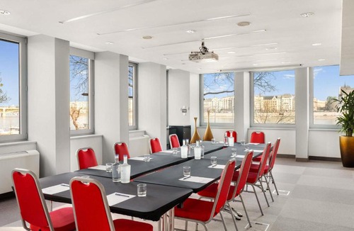 Vizivaros Hotel | Novotel Budapest Danube
