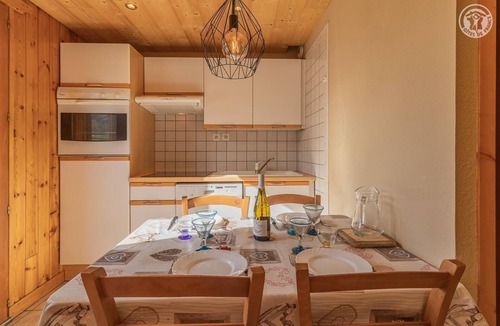 Albiez-le-Vieux House | O'mikely - LE Mickey