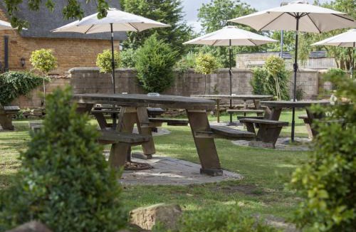 Lyddington Hotel | Old White Hart