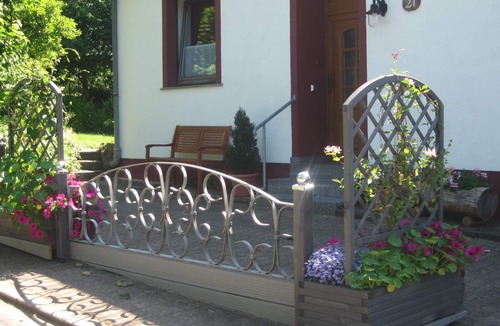 Halenfeld House | Our house with 7 rooms offers you a lot of space for your vacation on 120m2