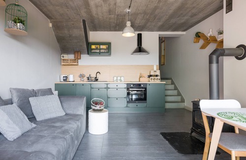 Trzemesnia House | PANORAMA CHEŁM domek w górach z widokiem na relax I sport max 8 persons