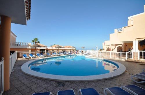 Costa Adeje Apartment | Paradise Court 29 WiFi Pool