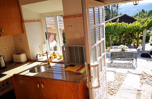 O Rosal House | Paradise in nature - Rustic Accommodations, private grounds and pool with views.