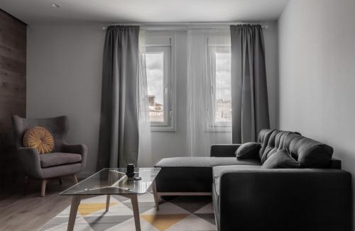San Juan Apartment | ParrApartamentos Cáceres